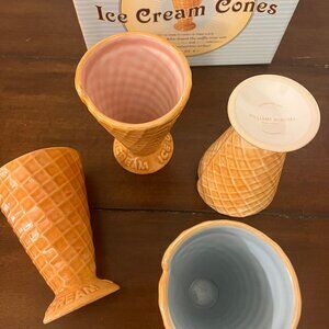 Williams Sonoma Set of 4 Ice Cream Cone Shaped Bowls 4 Different Colors NWT